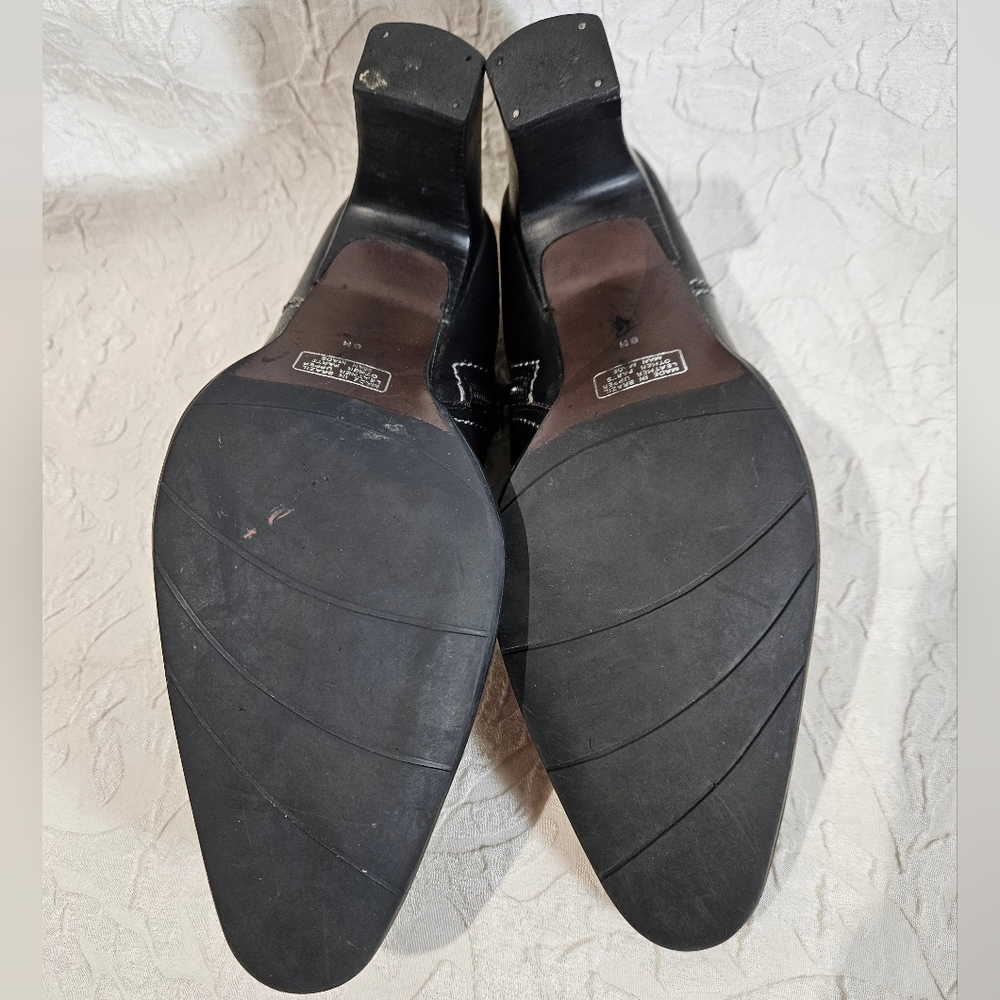 Andiamo Sassy Black Leather Booties - Picture 12 of 14